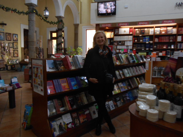 Paulist Bookstore, Guadalajara, Mexico