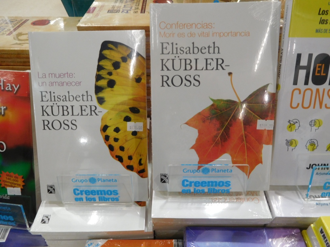 Elizabeth Kubler-Ross books at Grupo Planeta booth
